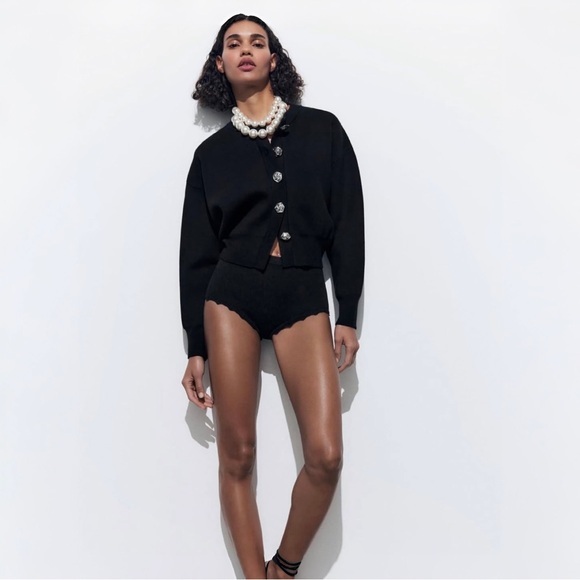 Zara Sweaters - ZARA WOMENS METAL BUTTON KNIT CARDIGAN